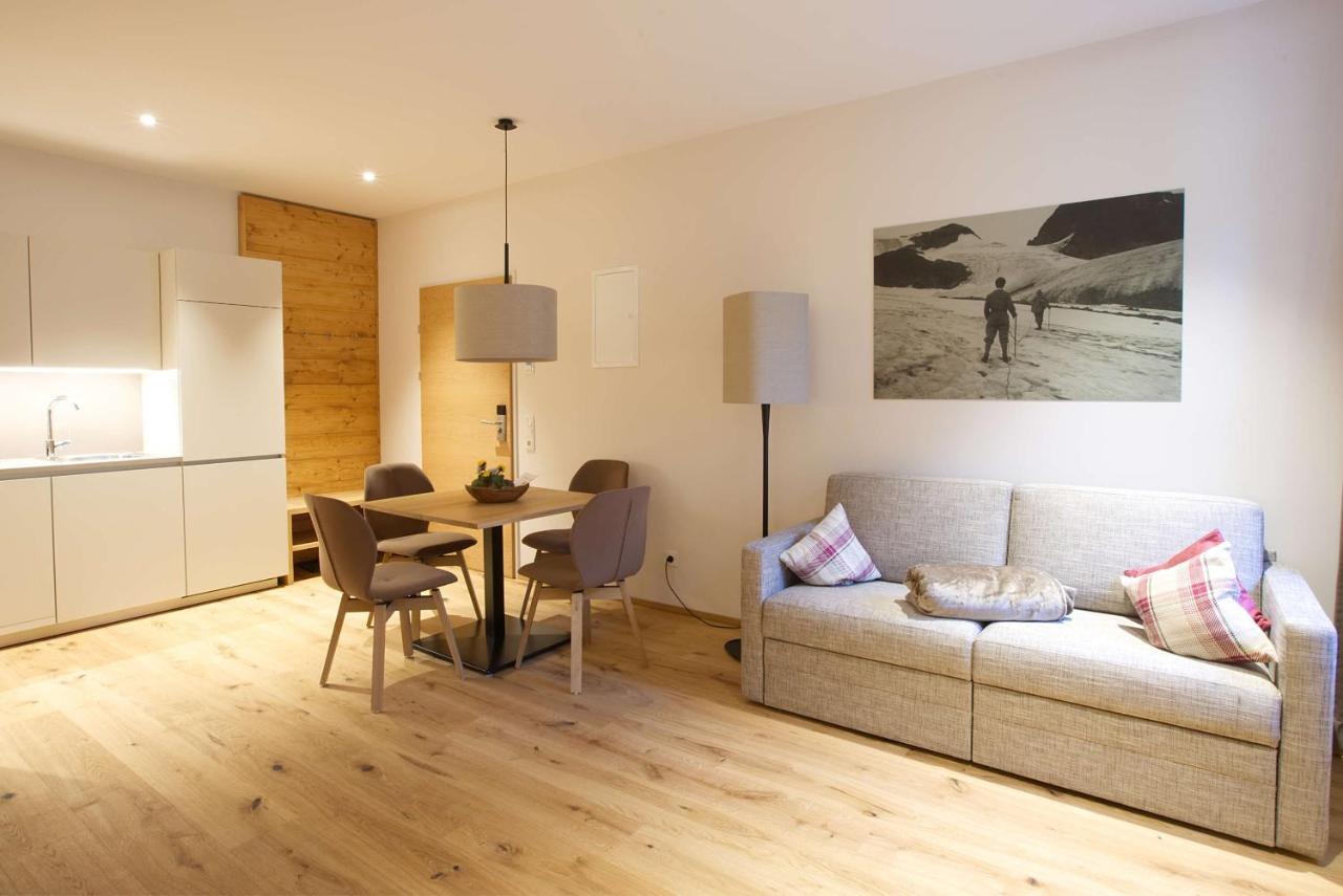 Adler Alpen Apartments Schruns Стая снимка